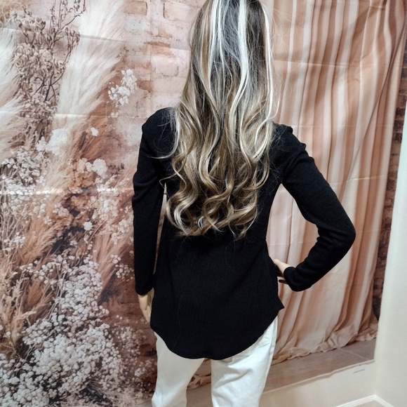 Viamor Women's Black Long Sleeve Long Blouse Stretch Cozy Top - Picture 5 of 14